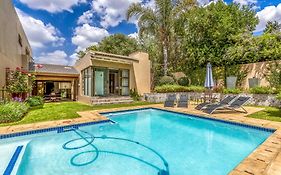 Fleur De Lis Boutique Accommodation
